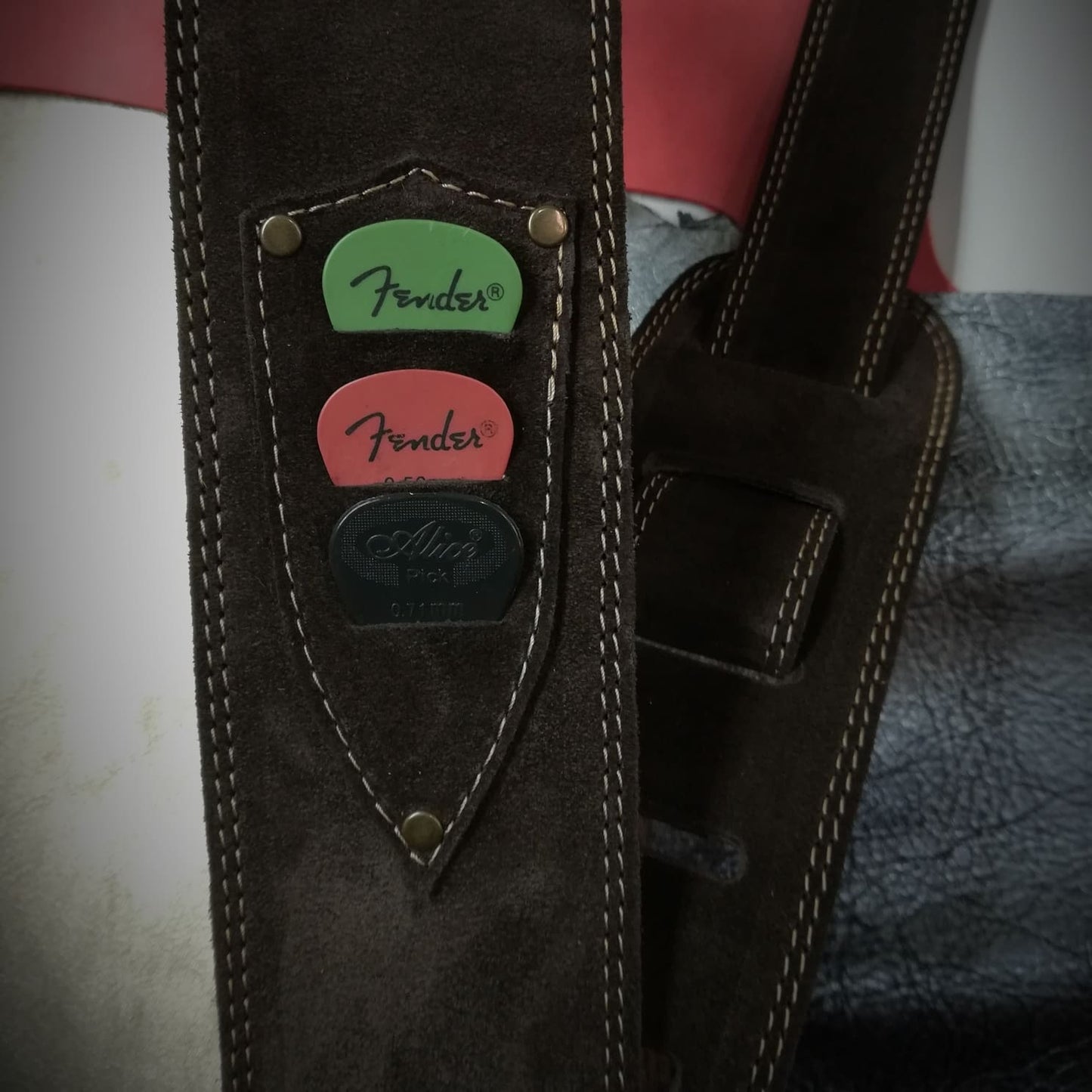3 Pick holder - GBS