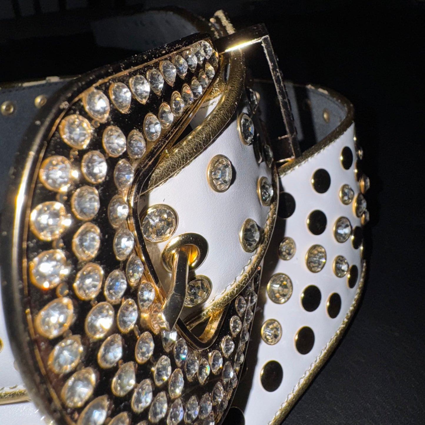 Billy Lux Guitar Strap – Beige Leather with Shiny Buckle | GBS - GBS