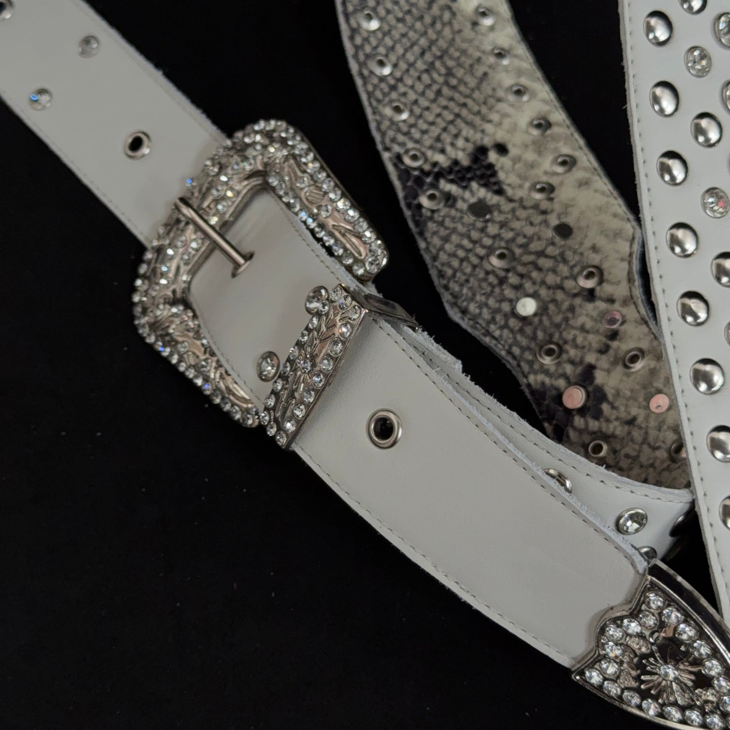Billy Lux Guitar Strap – Beige Leather with Shiny Buckle | GBS - GBS
