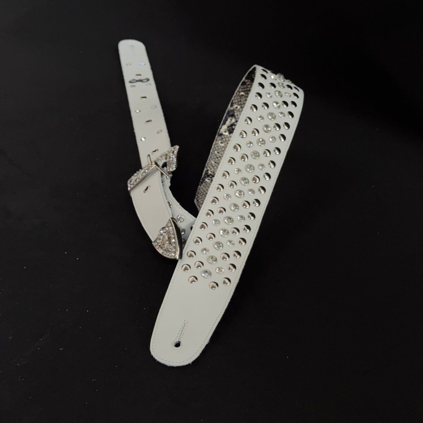 Billy Lux Guitar Strap – Beige Leather with Shiny Buckle | GBS - GBS