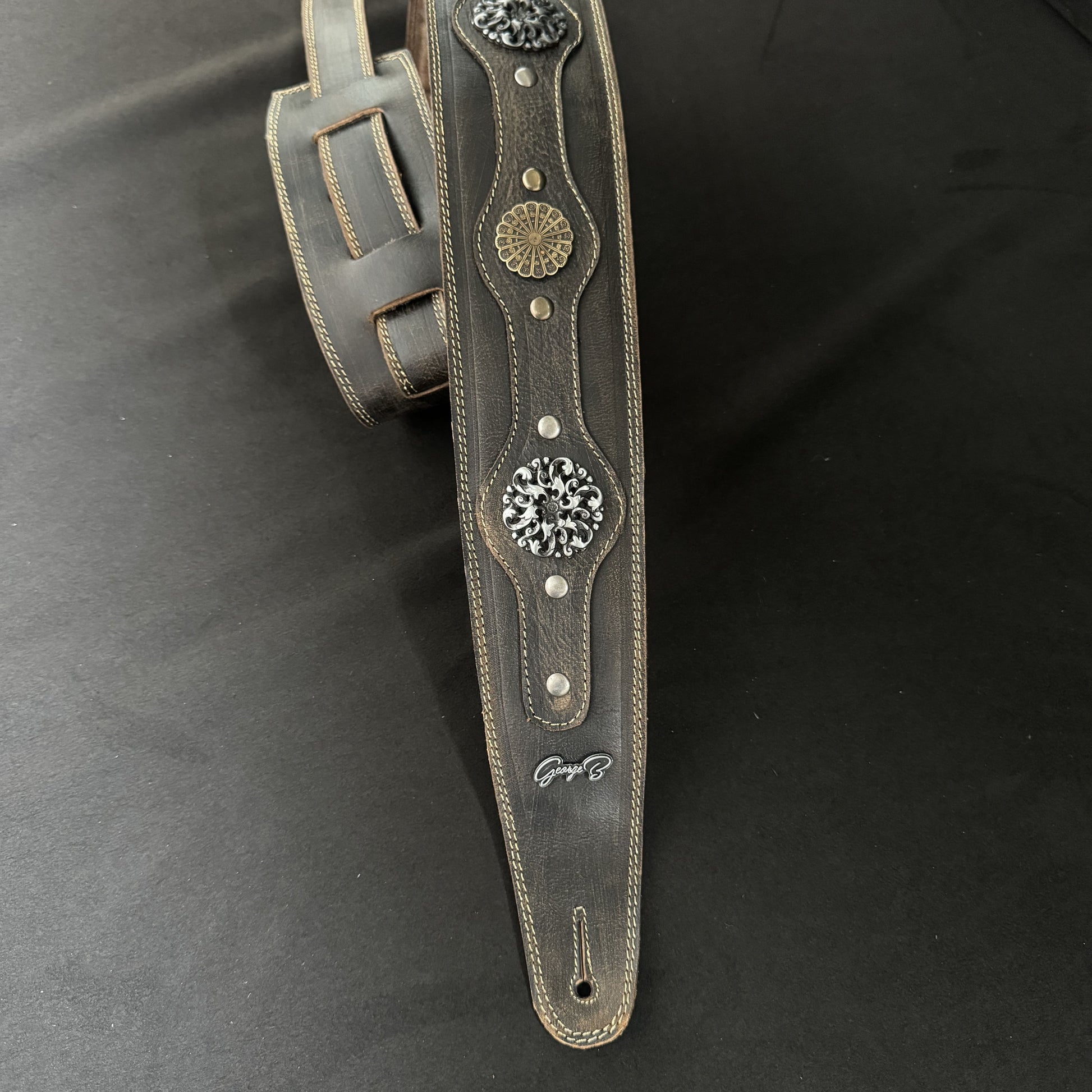 Legendary Lux - GBS