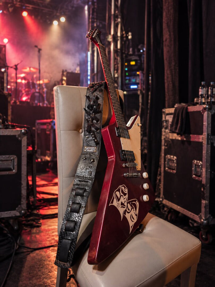 Customer photo with a GBS guitar strap