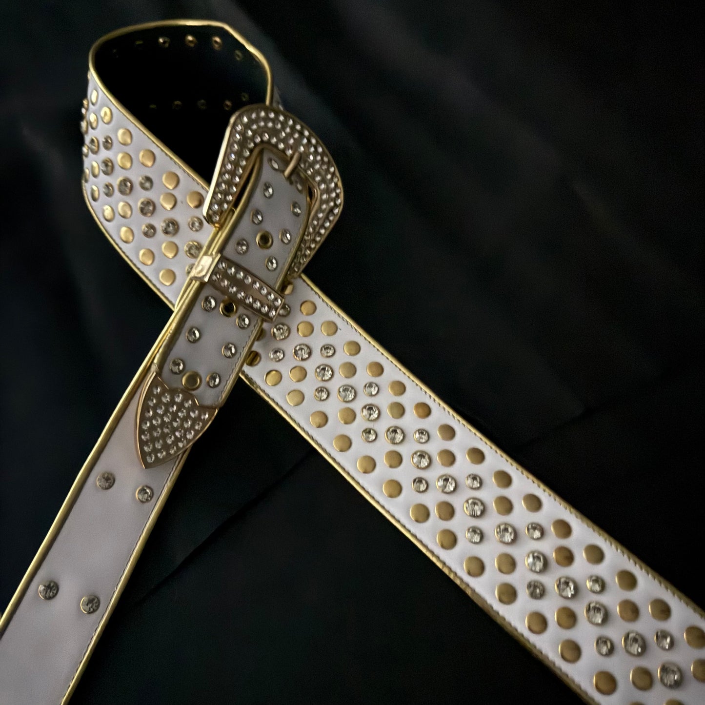 Billy Lux Guitar Strap – Beige Leather with Shiny Buckle | GBS