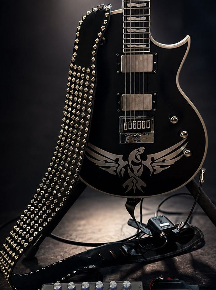 Customer photo with a GBS guitar strap