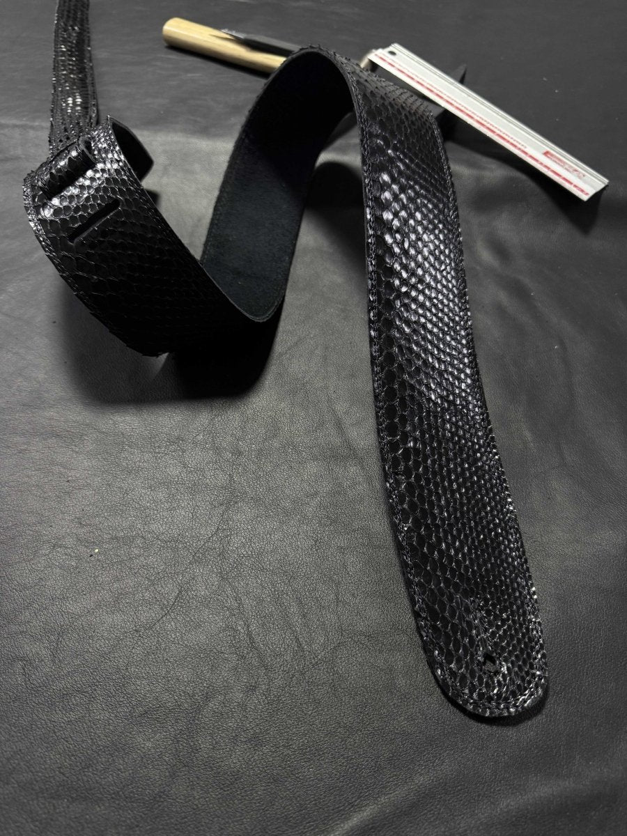 Black Python| Exotic Luxury handmade in Portugal - GBS