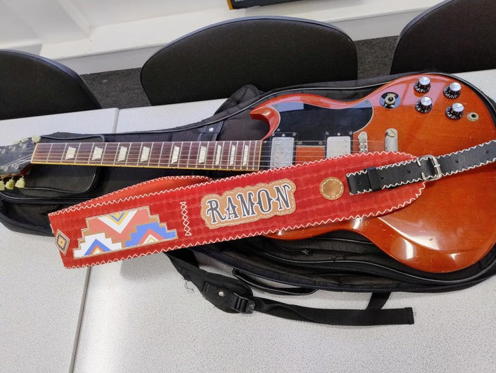 Customer photo with a GBS guitar strap