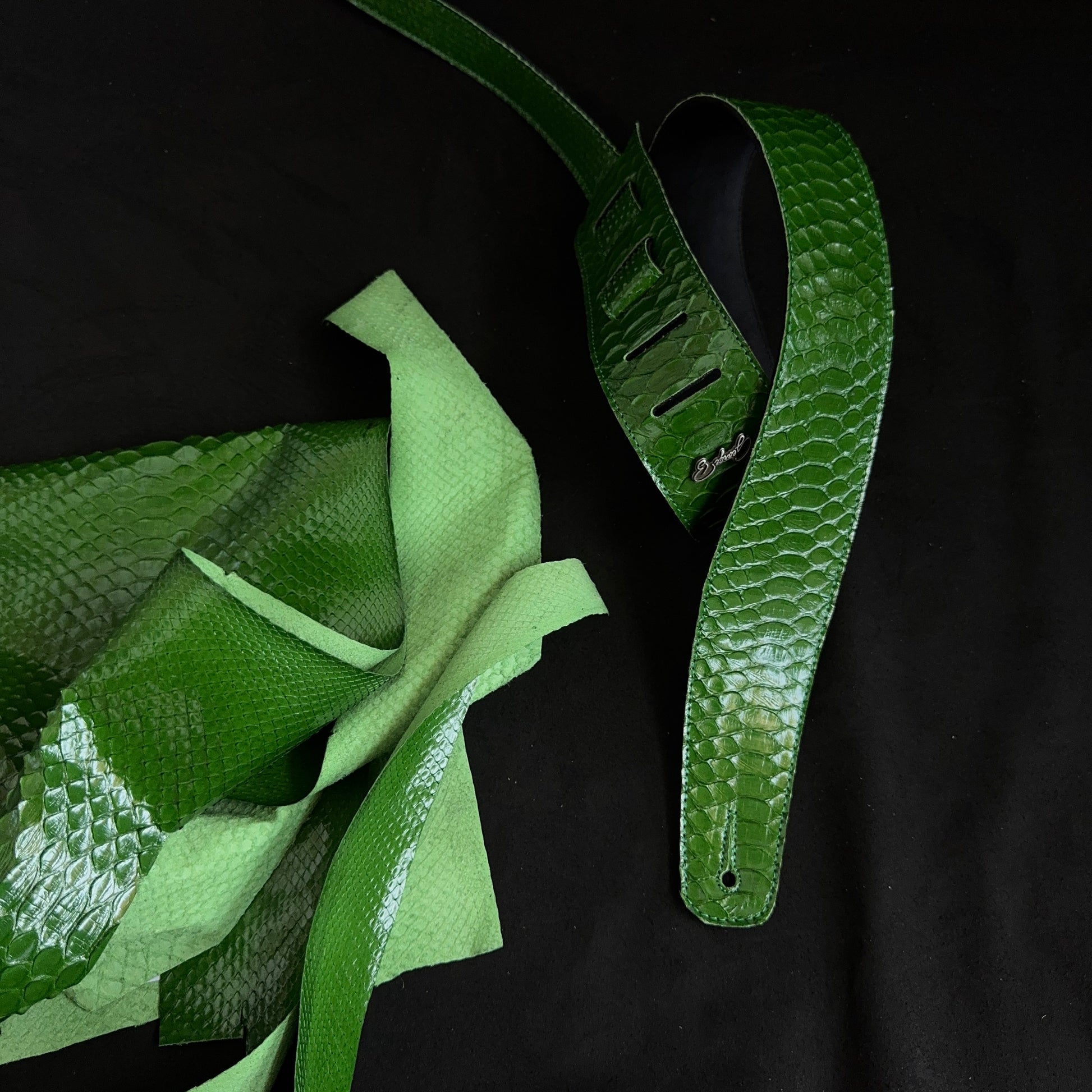 Royal Green Naja - GBS