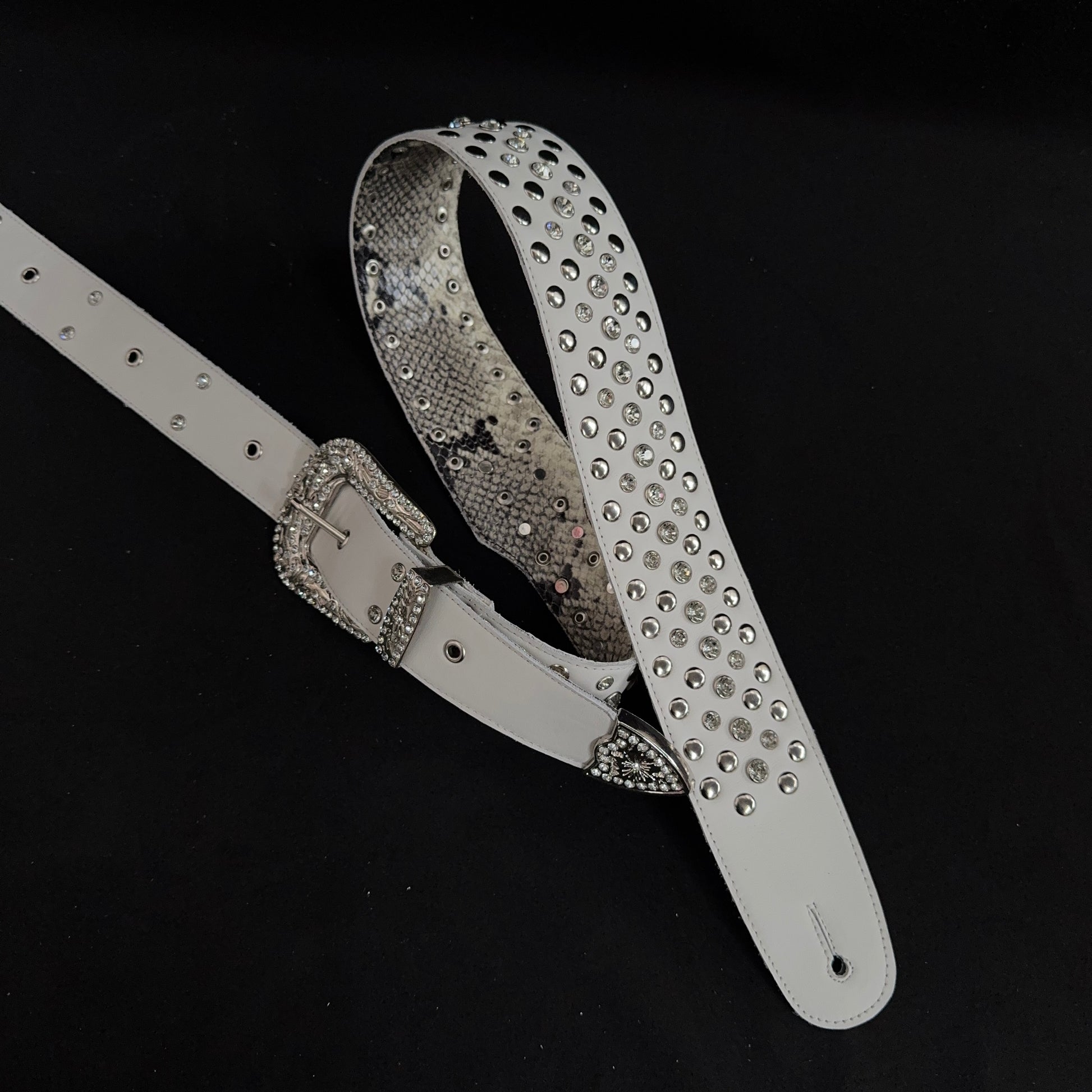 Billy Lux Guitar Strap – Beige Leather with Shiny Buckle | GBS - GBS