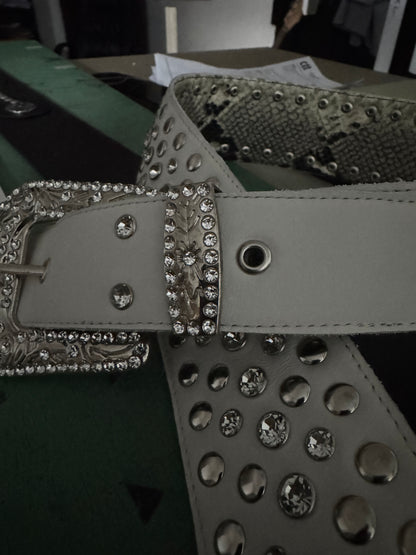 Billy Lux Guitar Strap – Beige Leather with Shiny Buckle | GBS - GBS