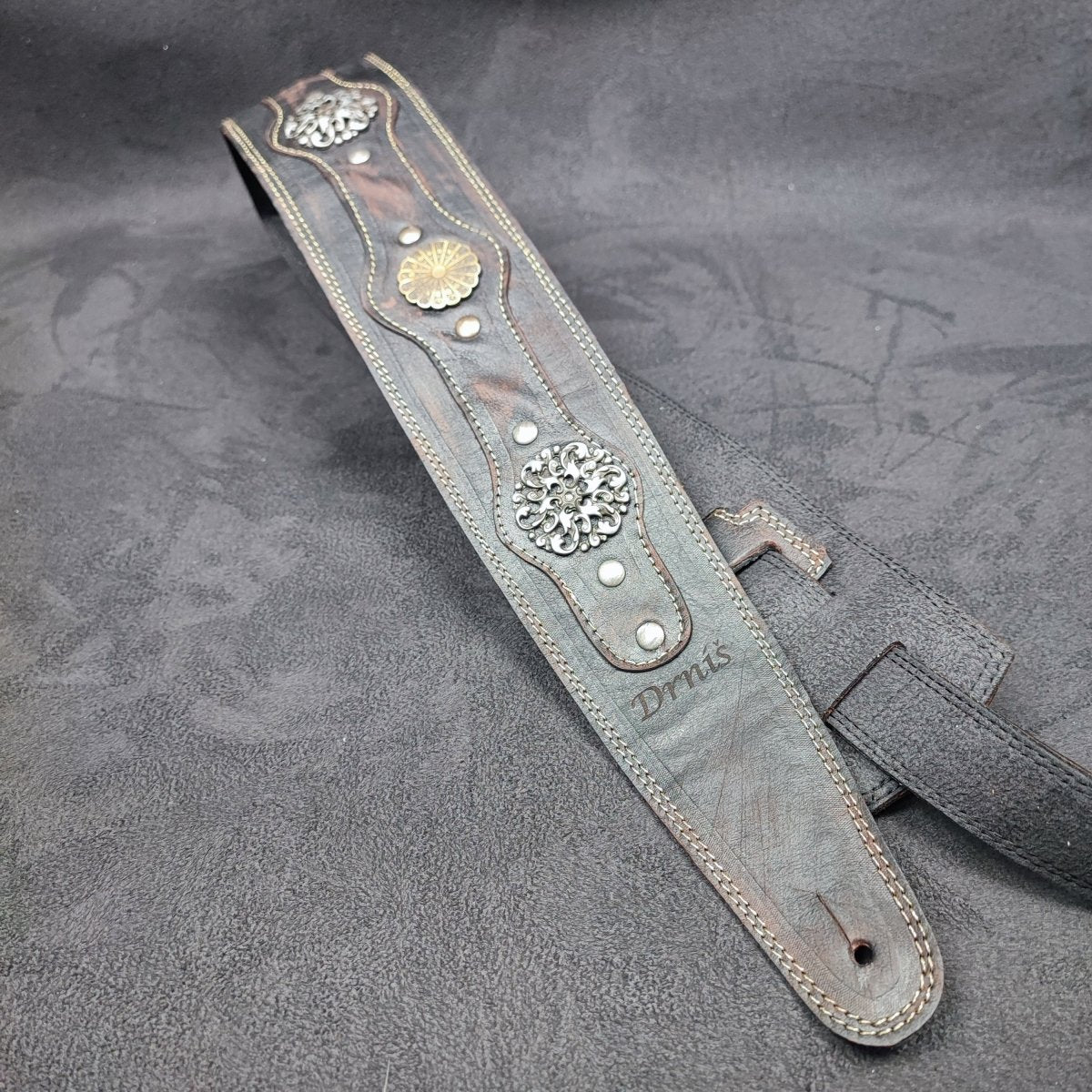 Legendary Lux Relic Leather Guitar Strap – Handmade Vintage Premium Design | GBS - GBS