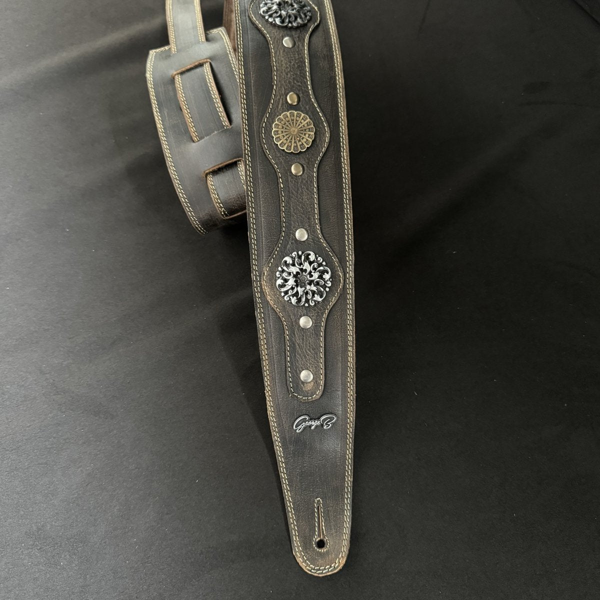 Legendary Lux Relic Leather Guitar Strap – Handmade Vintage Premium Design | GBS - GBS